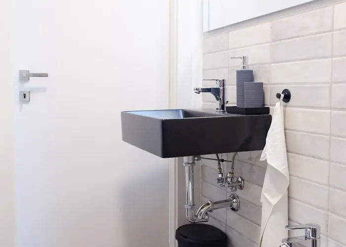 Balon View * تورينو